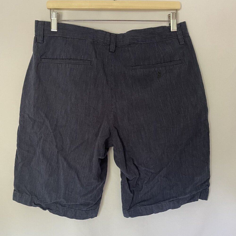 Banana Republic blue striped men's size 32 emerson‎ short cotton summer pants - Picture 6 of 6